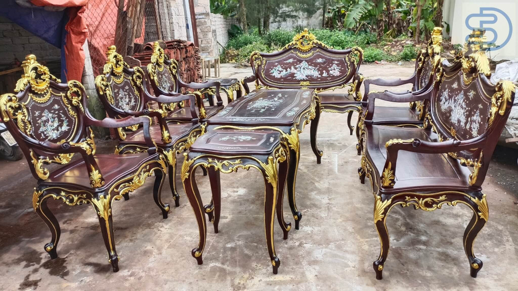 Bo-ban-ghe-louis-hoang-gia-go-gu-mat-9-mon-kham-oc-son-dat-vang-DSPKBG002
